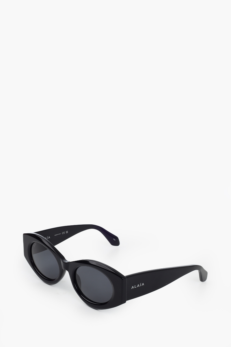 ALAIA Women Oval Cat Eye Sunglasses in Black/Grey 2