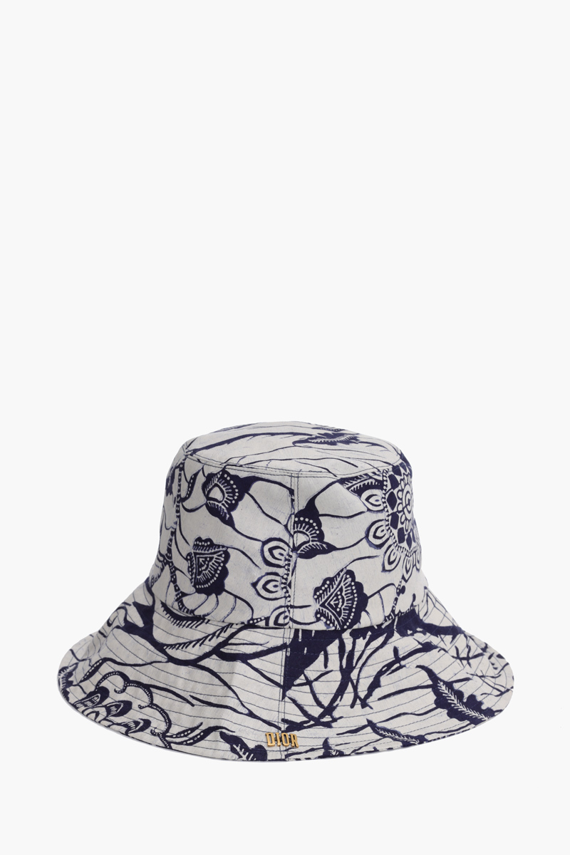 CHRISTIAN DIOR Reversible Wax Toile De Jouy Bucket Hat in White Multicolors 0