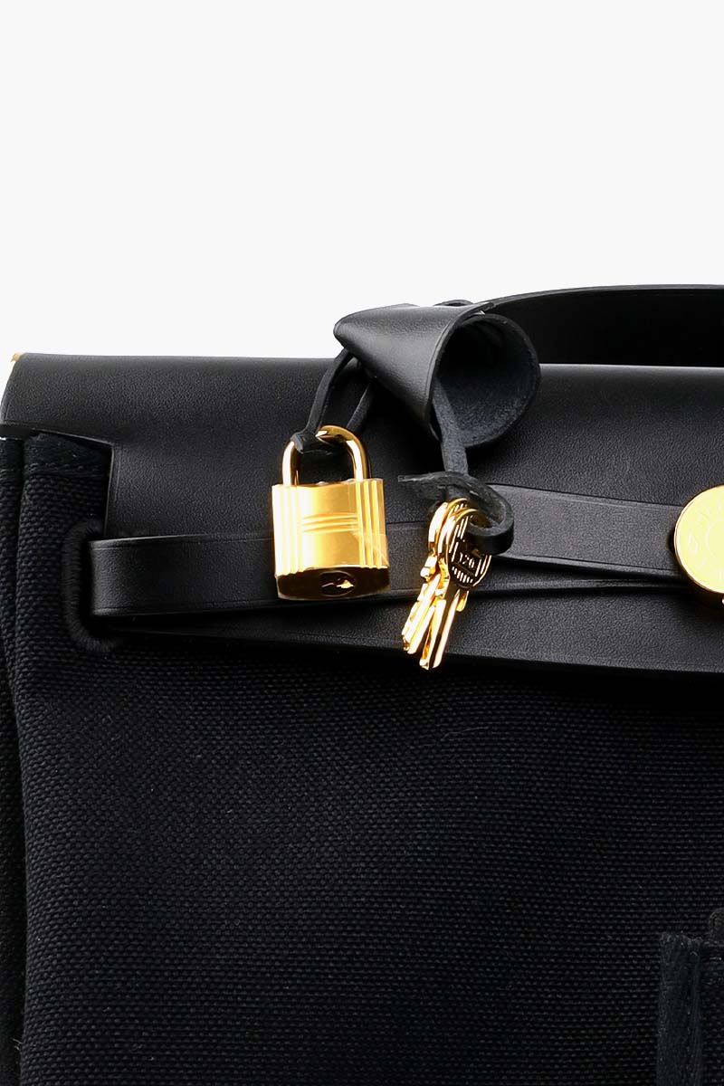 HERMÈS BNIB HB31 Herbag 31 Zip Noir Toile Militaire/Vache Hunter in Black Canvas and Hunter Cowhide GHW #W 3