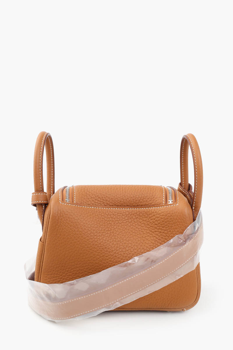 HERMÈS BNIB Mini Lindy Bag in Gold Taurillon Clemence Leather PHW #W 2