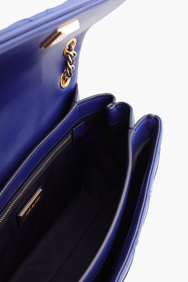 TORY BURCH Fleming Soft Convertible Diamond Pattern Shoulder Bag in Navy Day Leather x Suede 3