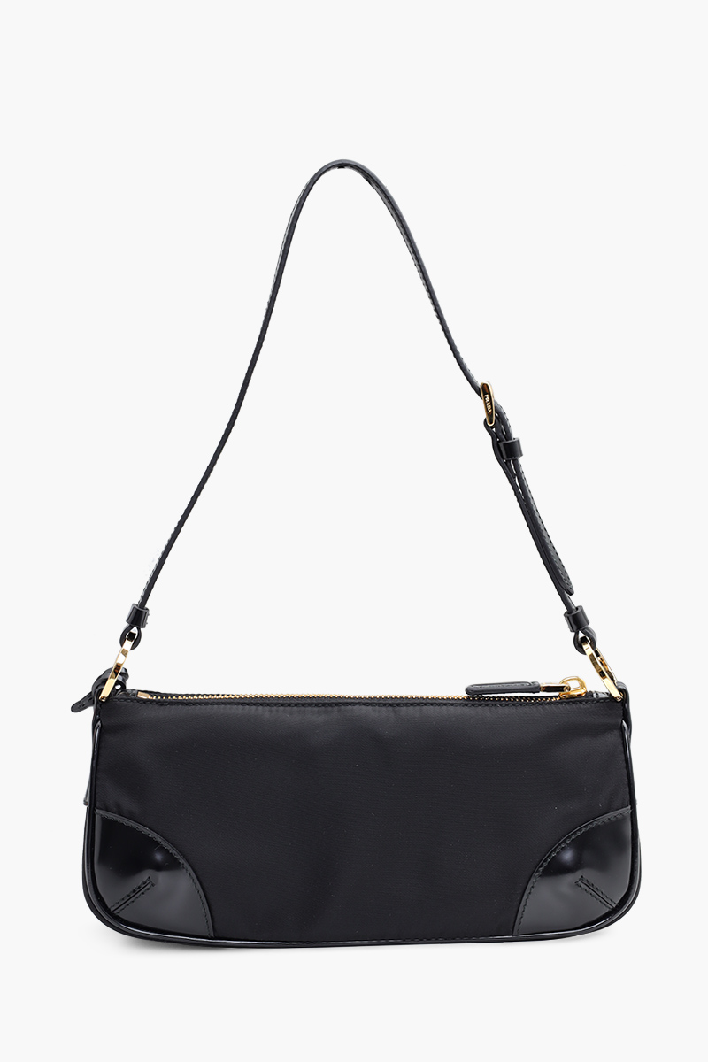 PRADA Re-Edition 2002 Shoulder Bag in Black Re-Nylon 1