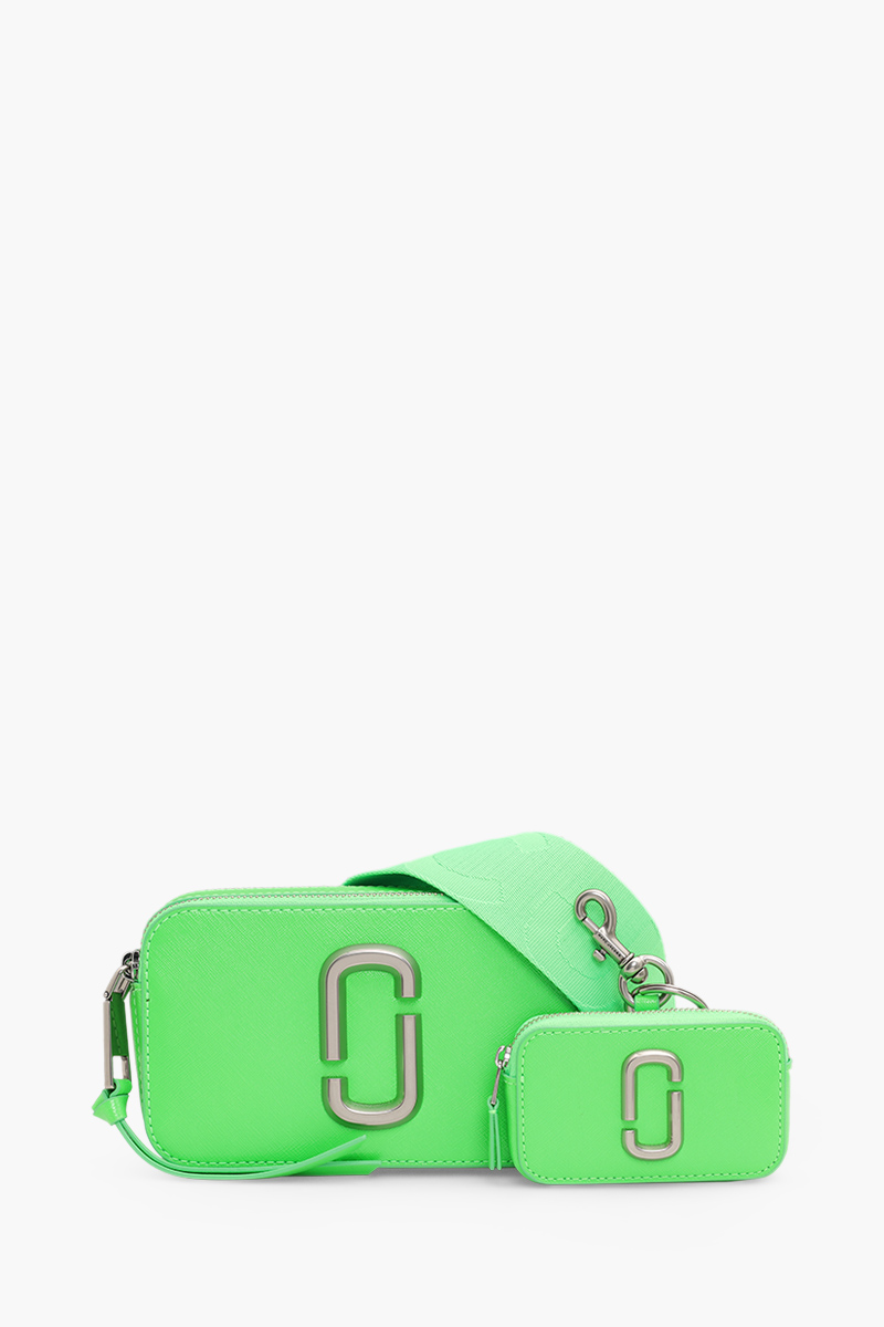 MARC JACOBS Small The Utility Snapshot Camera Bag in Apple 0