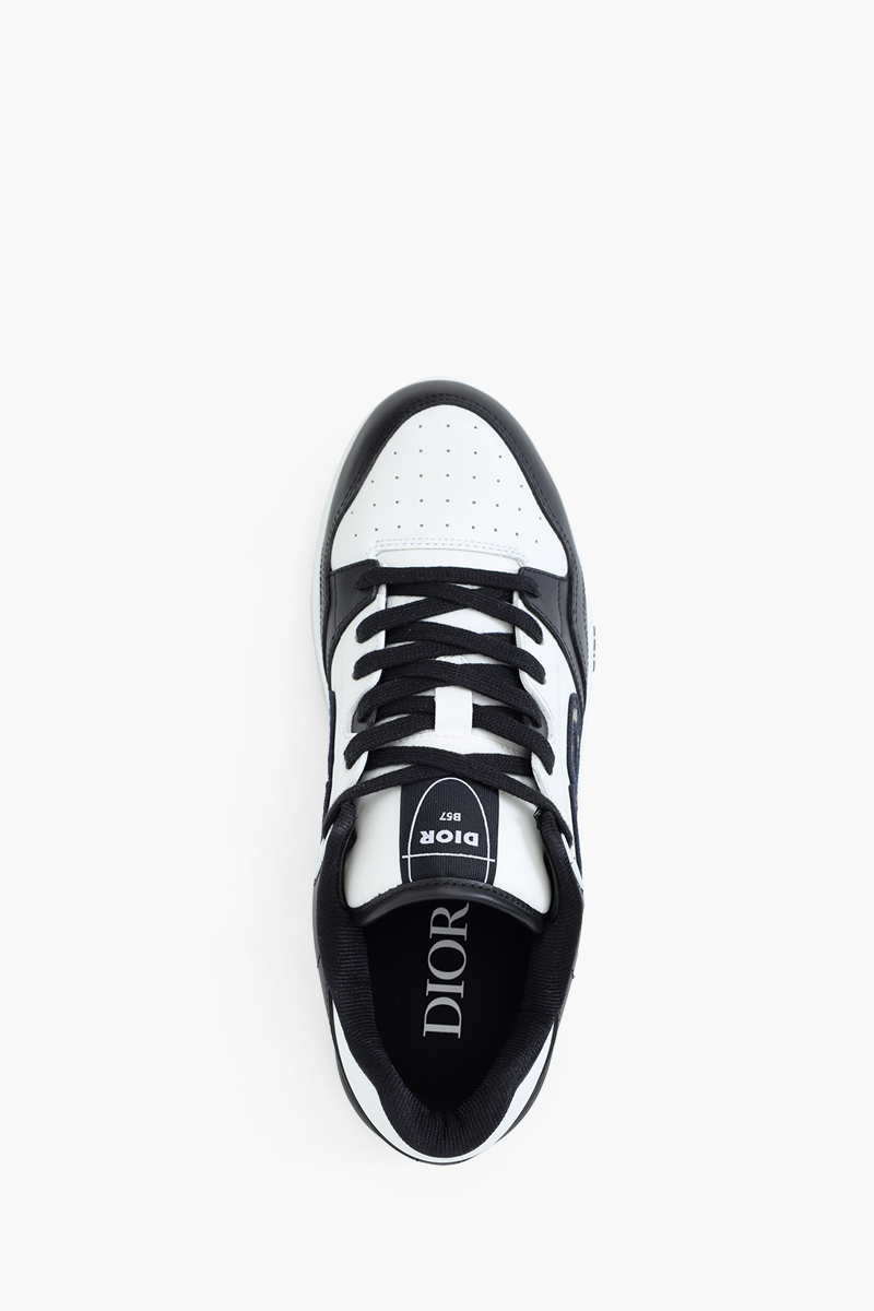 CHRISTIAN DIOR Men B57 Low Top Sneakers in Black/White/Beige with Dior Oblique Jacquard 3