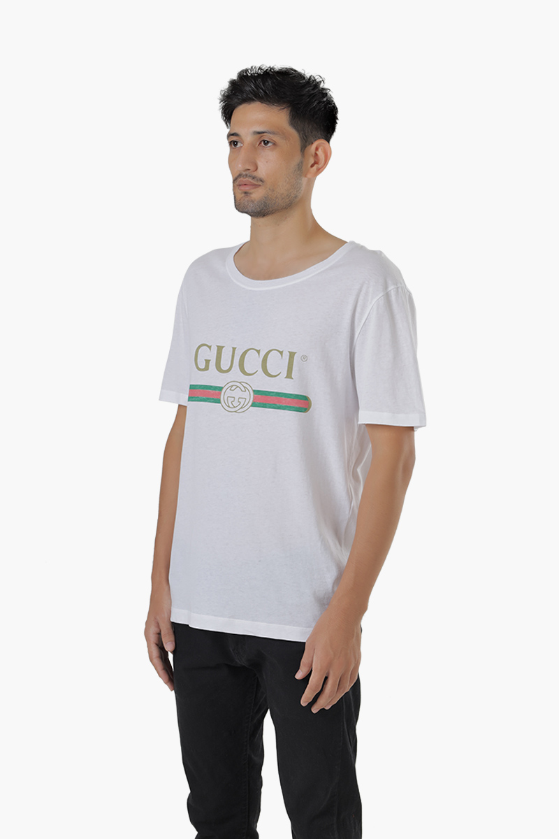 GUCCI Men Oversized Logo Print T-shirt in White 2