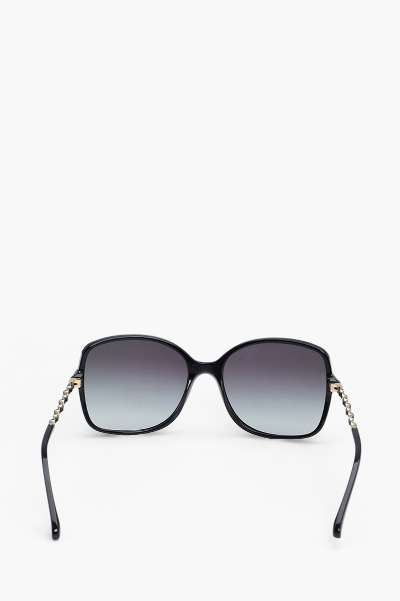 CHANEL Square Shell Chain Detail Sunglasses in Black/Grey/Gradient Acetate 1