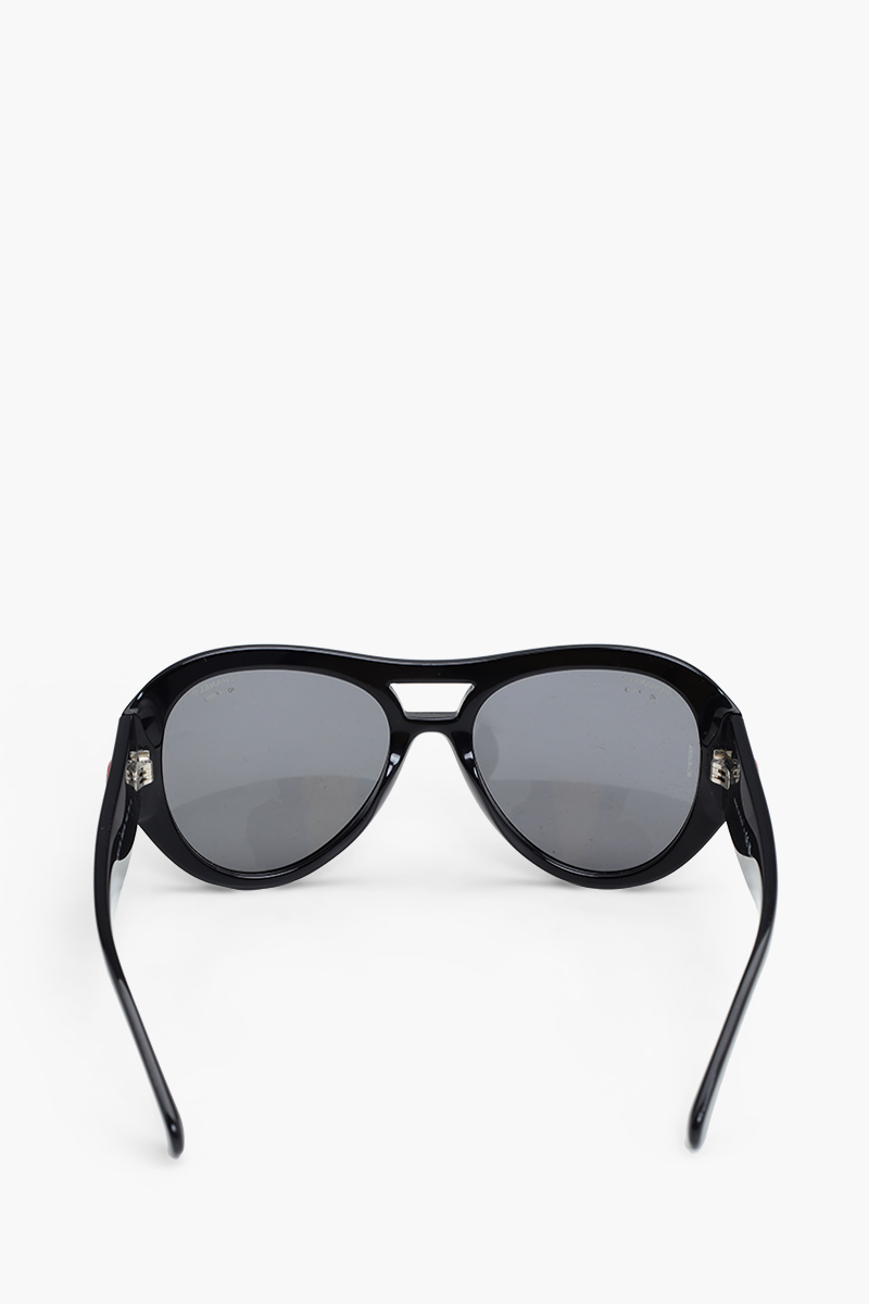 CHANEL Pilot CC Logo Sunglasses in Black/Grey/Polarized Acetate 1