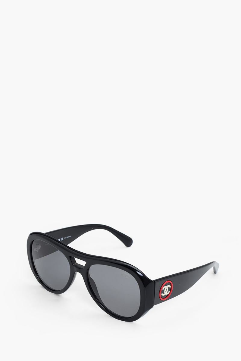 CHANEL Pilot CC Logo Sunglasses in Black/Grey/Polarized Acetate 2