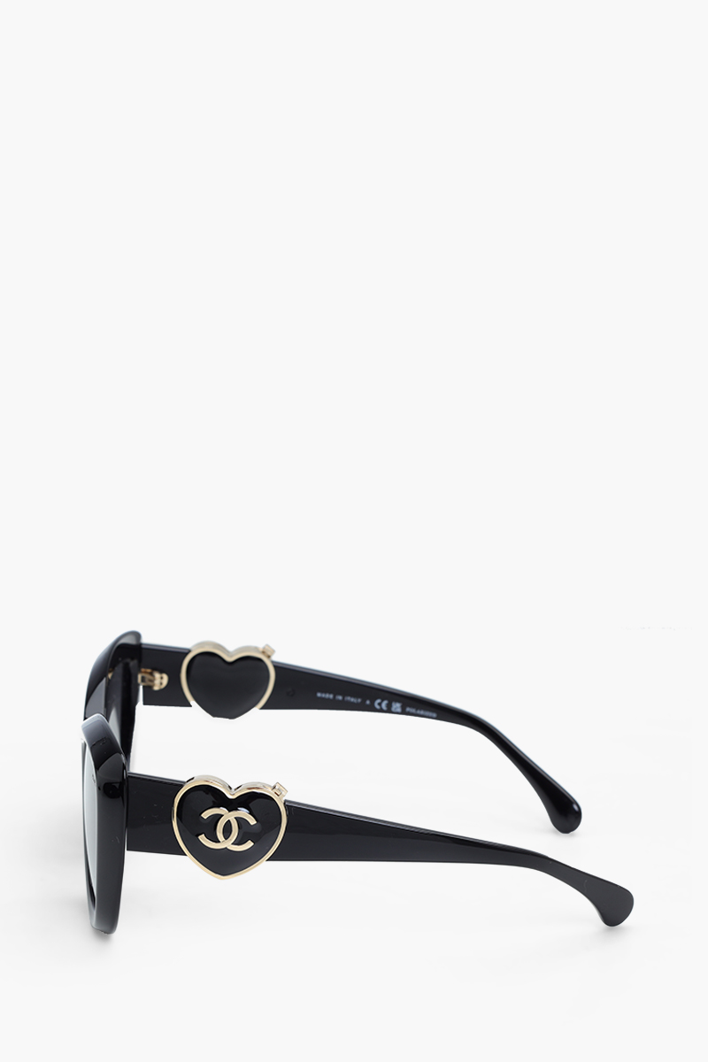 CHANEL Charming Hearts Butterfly Sunglasses in Black/Grey/Polarized Gradient Acetate 3