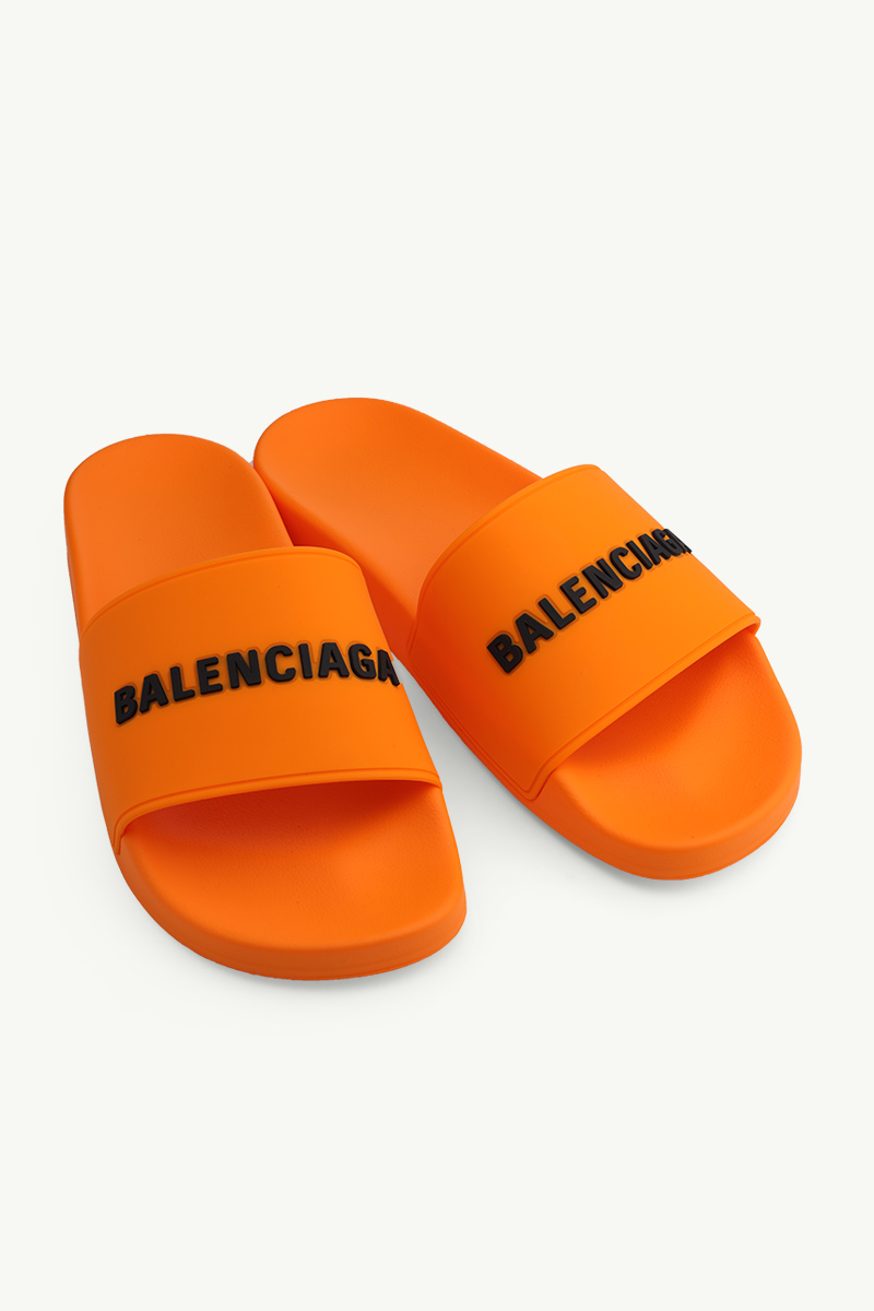 BALENCIAGA Men Logo Slides in Orange/Black 2