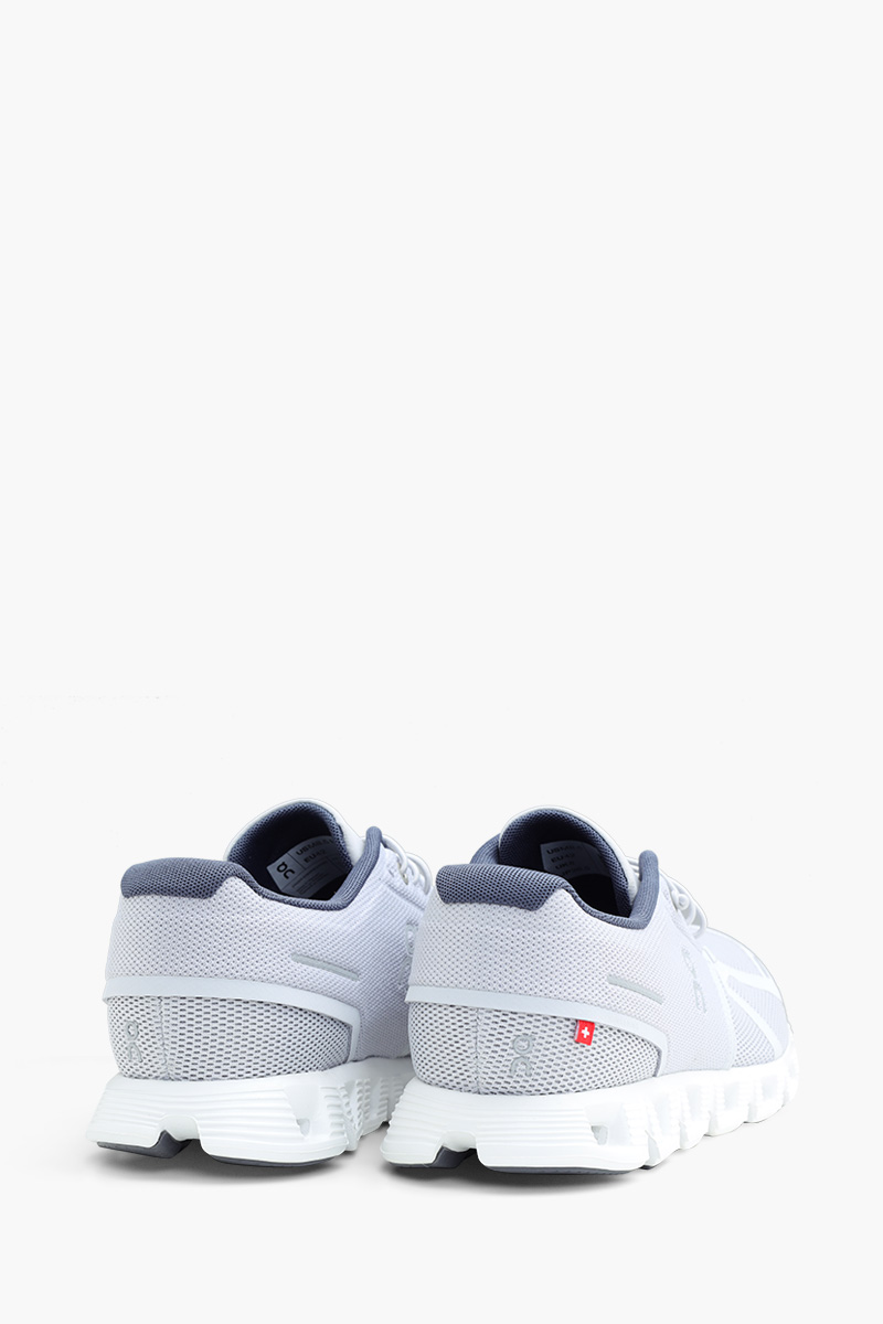 ON Men Cloud 5 Low Top Sneakers in Glacier/White 2