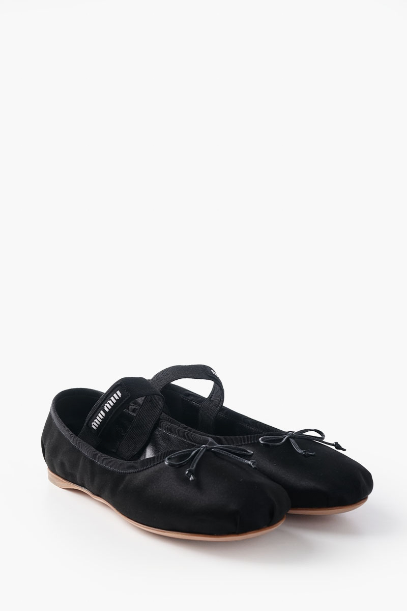 MIU MIU Bow Elastic Band Ballerina in Black Leather with Logo 2
