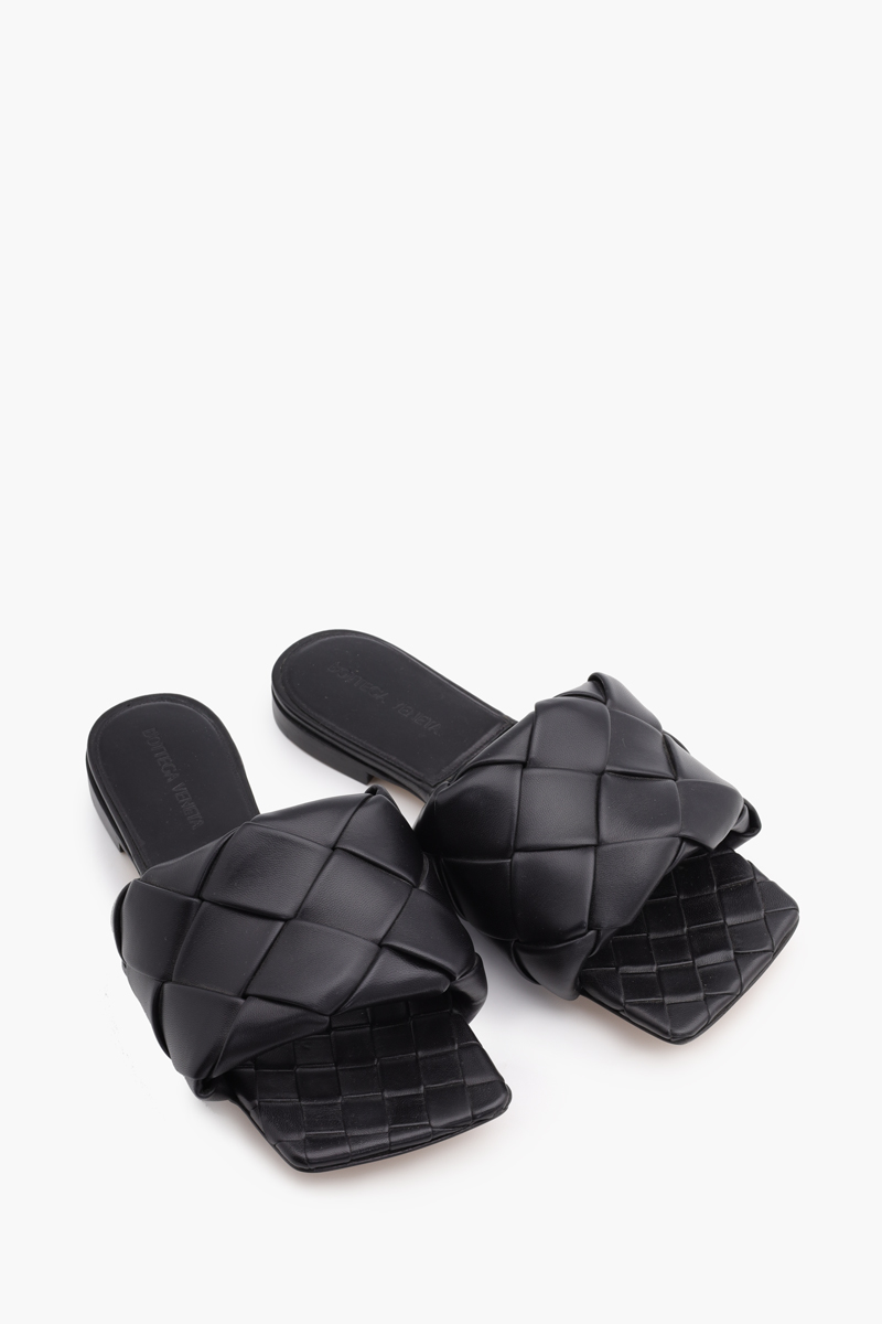 BOTTEGA VENETA BV Lido Woven Flat Sandals in Black 1