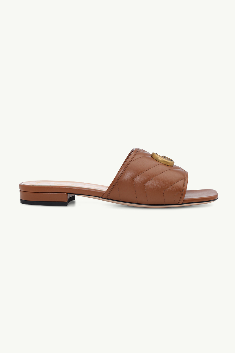 GUCCI Women GG Matelasse Slide Sandals in Cuir Leather 0