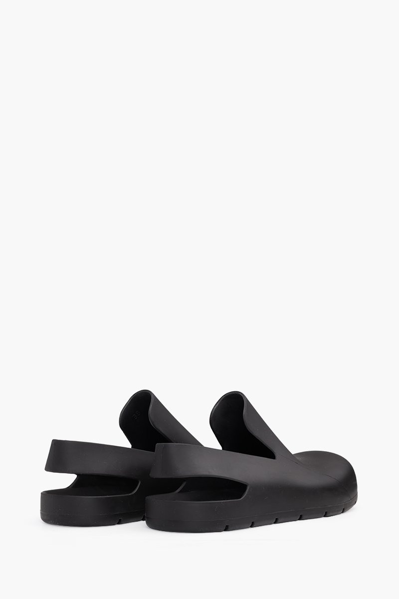 BOTTEGA VENETA Women Puddle Rubber Slingback Sandals in Black 2