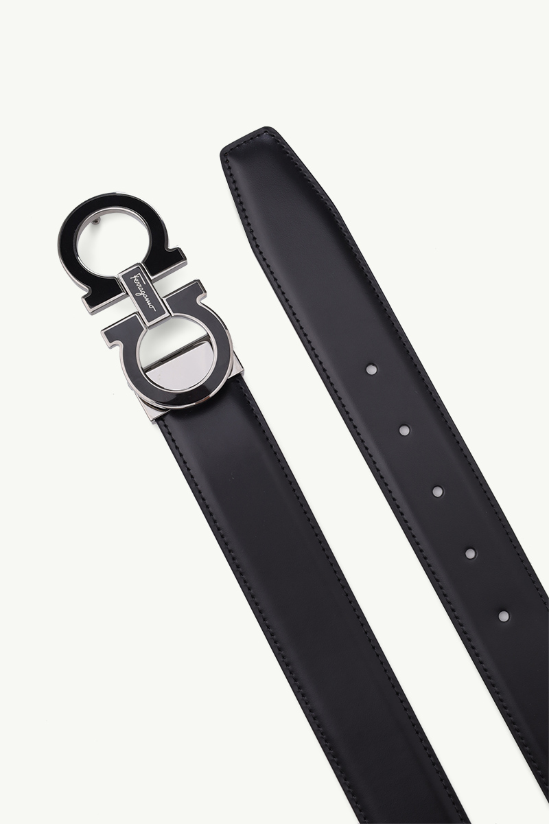 SALVATORE FERRAGAMO Adjustable Gancini Belt 3.5cm in Black Calfskin Leather with Glossy Varnished Buckle 2