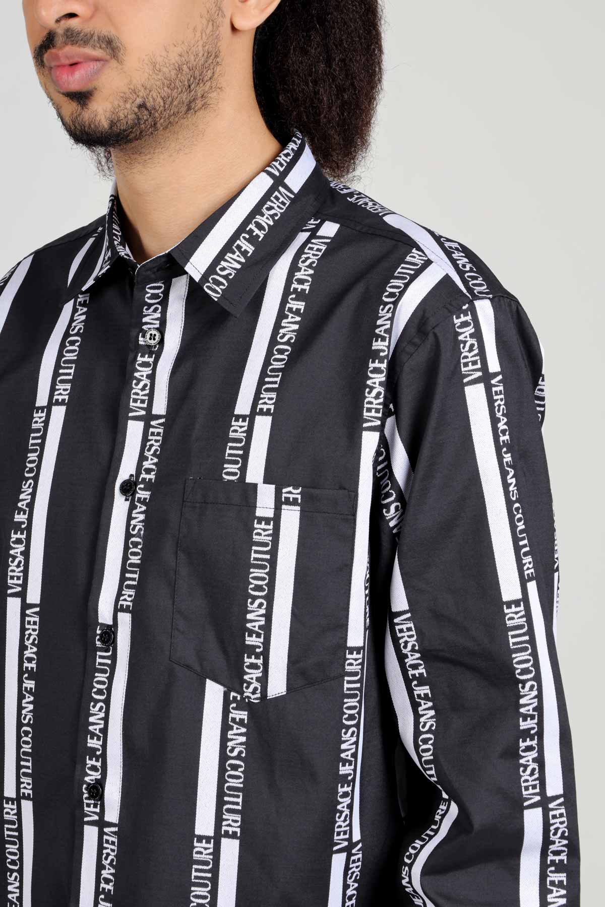 VERSACE JEANS COUTURE Men All Over Lateral Logo Print Long Sleeves Shirt in Black/White 4