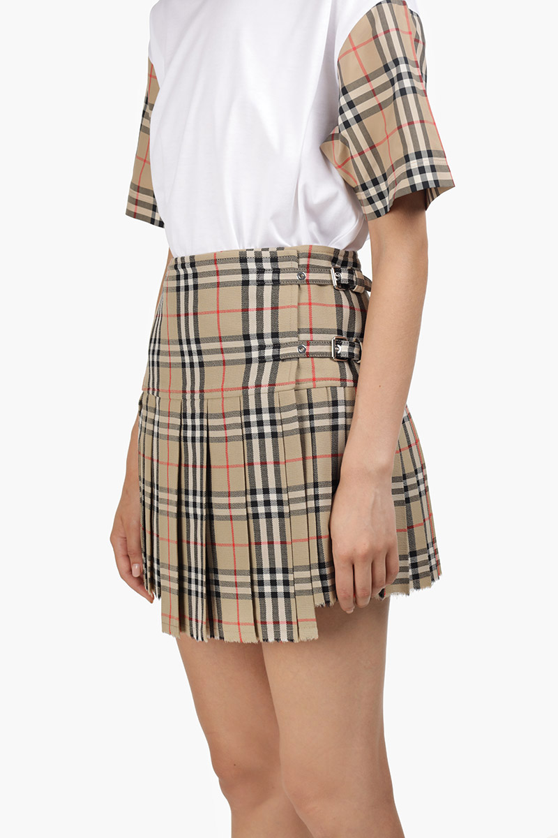 BURBERRY Women Vintage Check Wool Kilt in Archive Beige 2