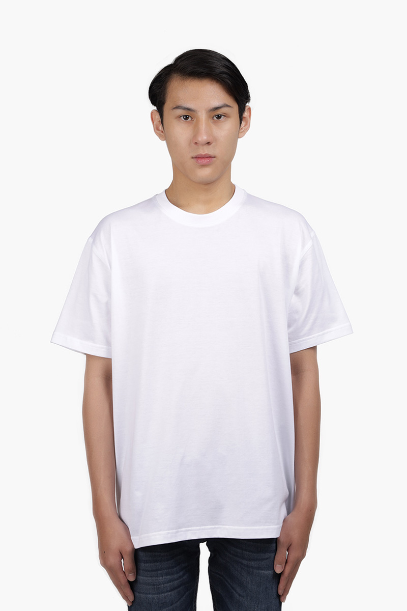 BURBERRY Men Destination Print Cotton Oversized T-shirt in White 0