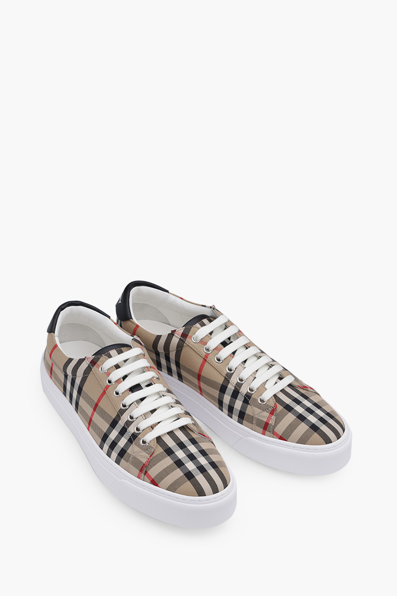 BURBERRY Men Vintage Check Trainer Sneakers in Archive Beige 1