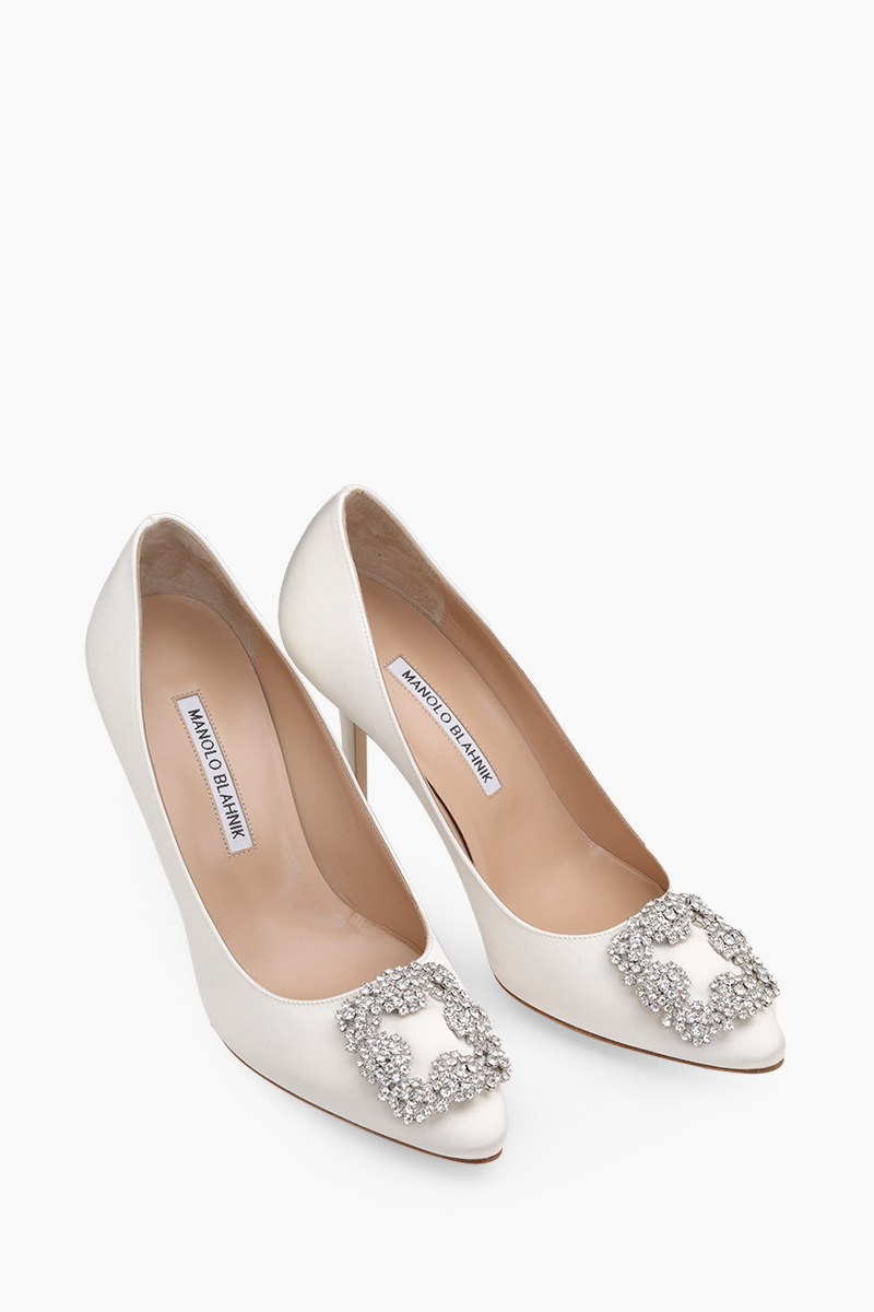 MANOLO BLAHNIK Hangisi 9cm Pumps in Cream Satin with White Crystal 1