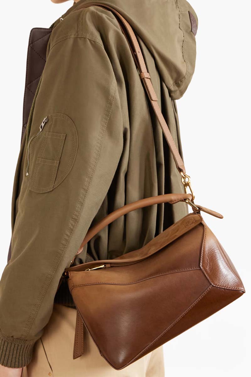 LOEWE Small Puzze Edge Bag in Mocca Gradient Patent Nubuck 4