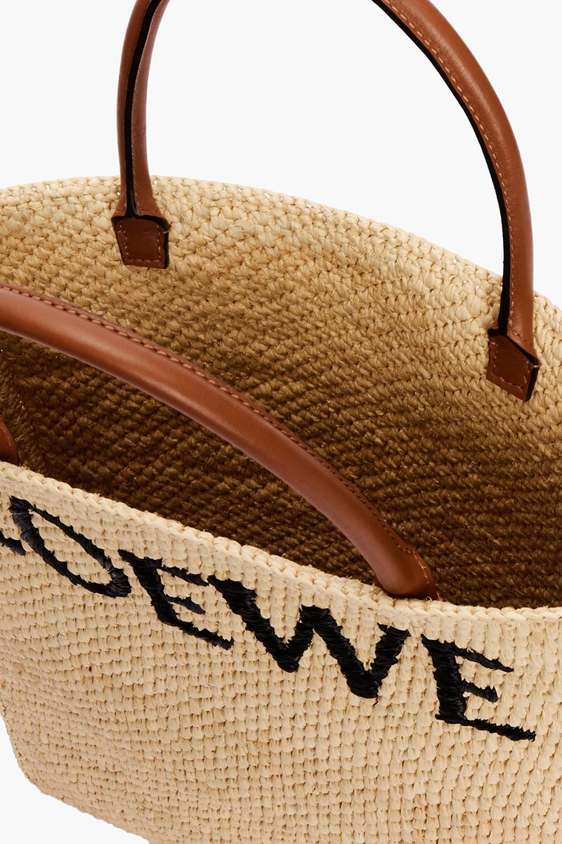 LOEWE A4 Logo Signature Standart Tote Bag in Natural/Black Raffia 4