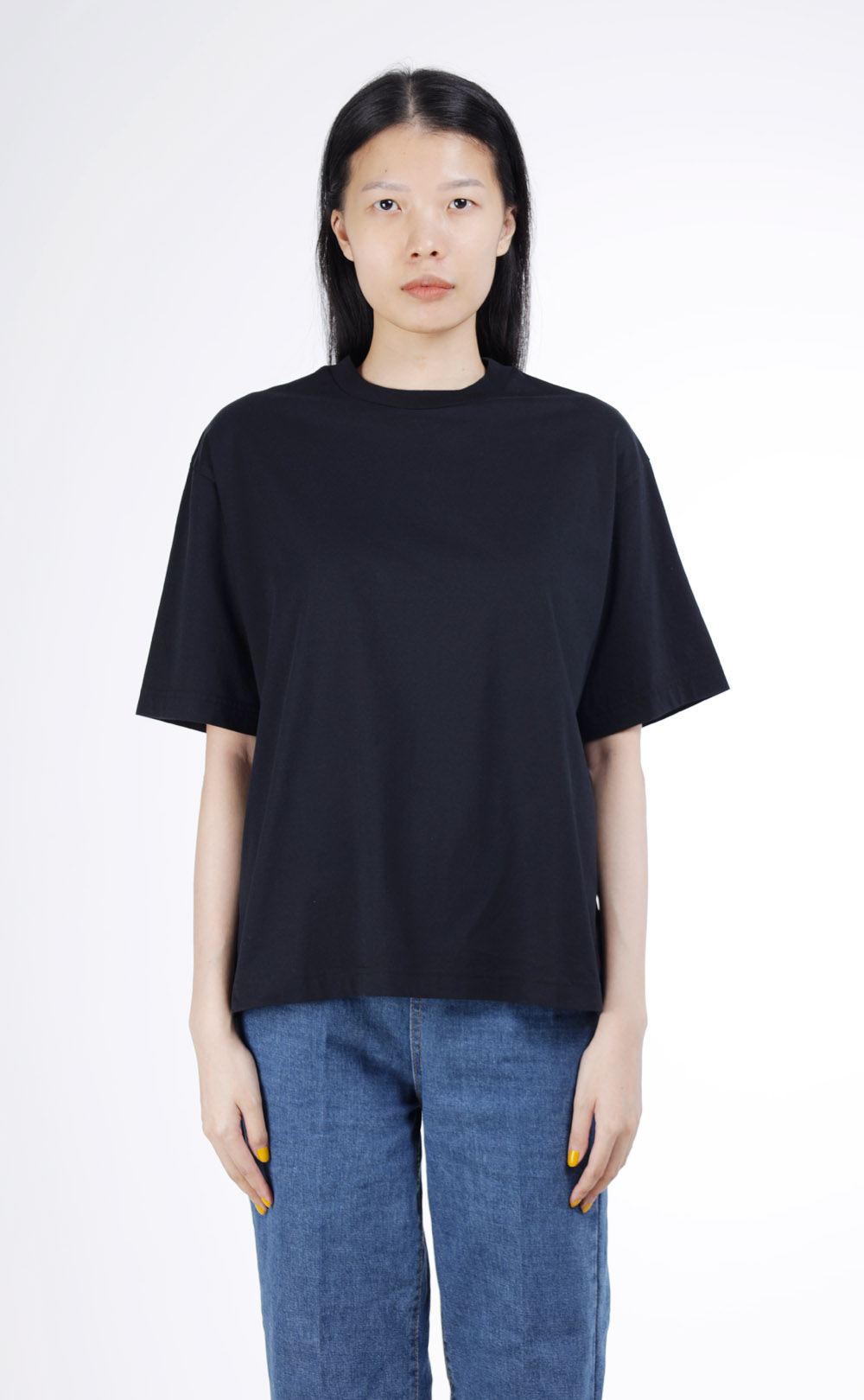 ACNE STUDIOS Women Crewneck Straight Fit T-Shirt in Black Organic Cotton  4
