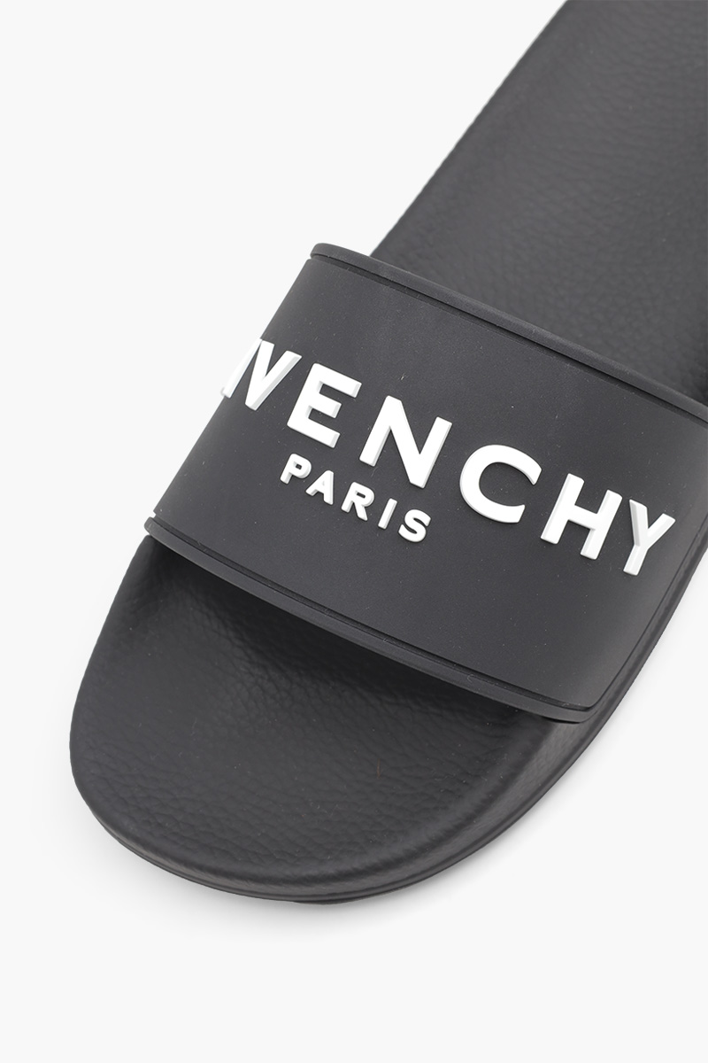 GIVENCHY Men Logo Slides in Black Rubber 4