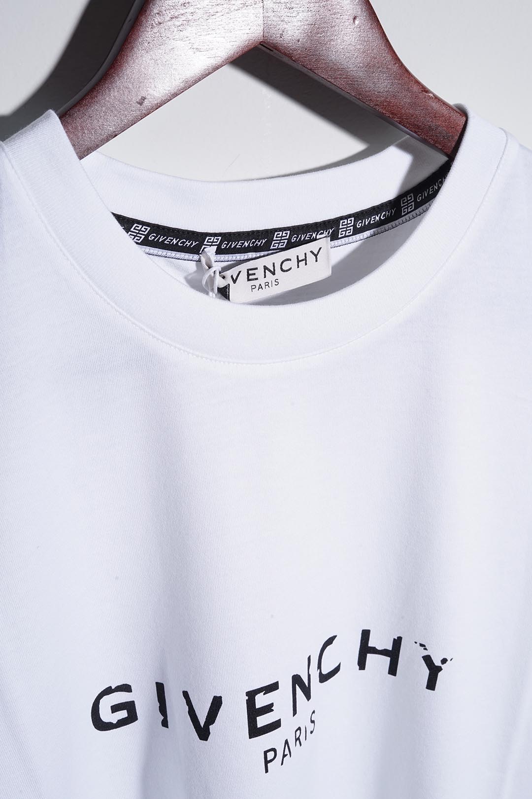GIVENCHY Men Distressed Logo T-Shirt in White 2