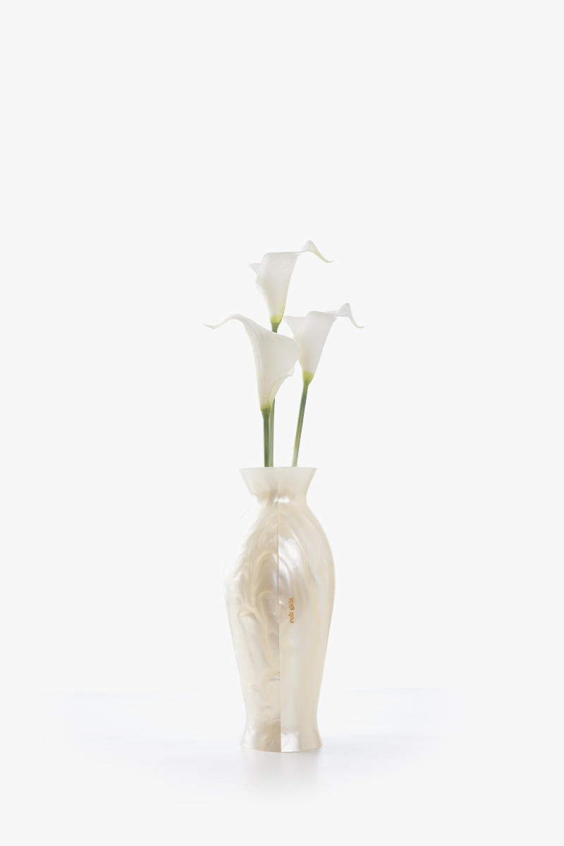 CULT GAIA Florence Clutch in Ivory Marbled Acrylic Vase Lilies 0