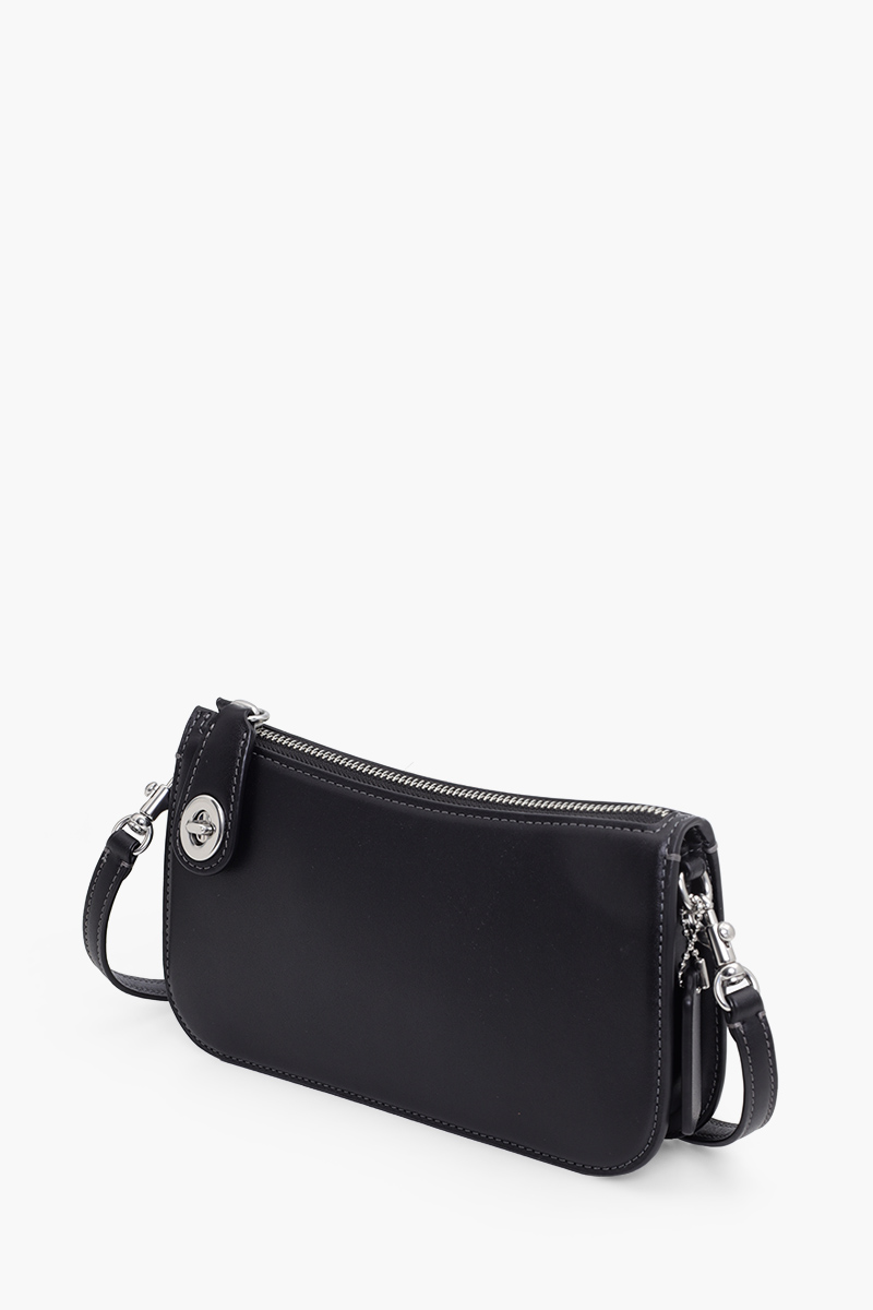 COACH Penn Shoulder Bag in Black Glovetanned Leather 2