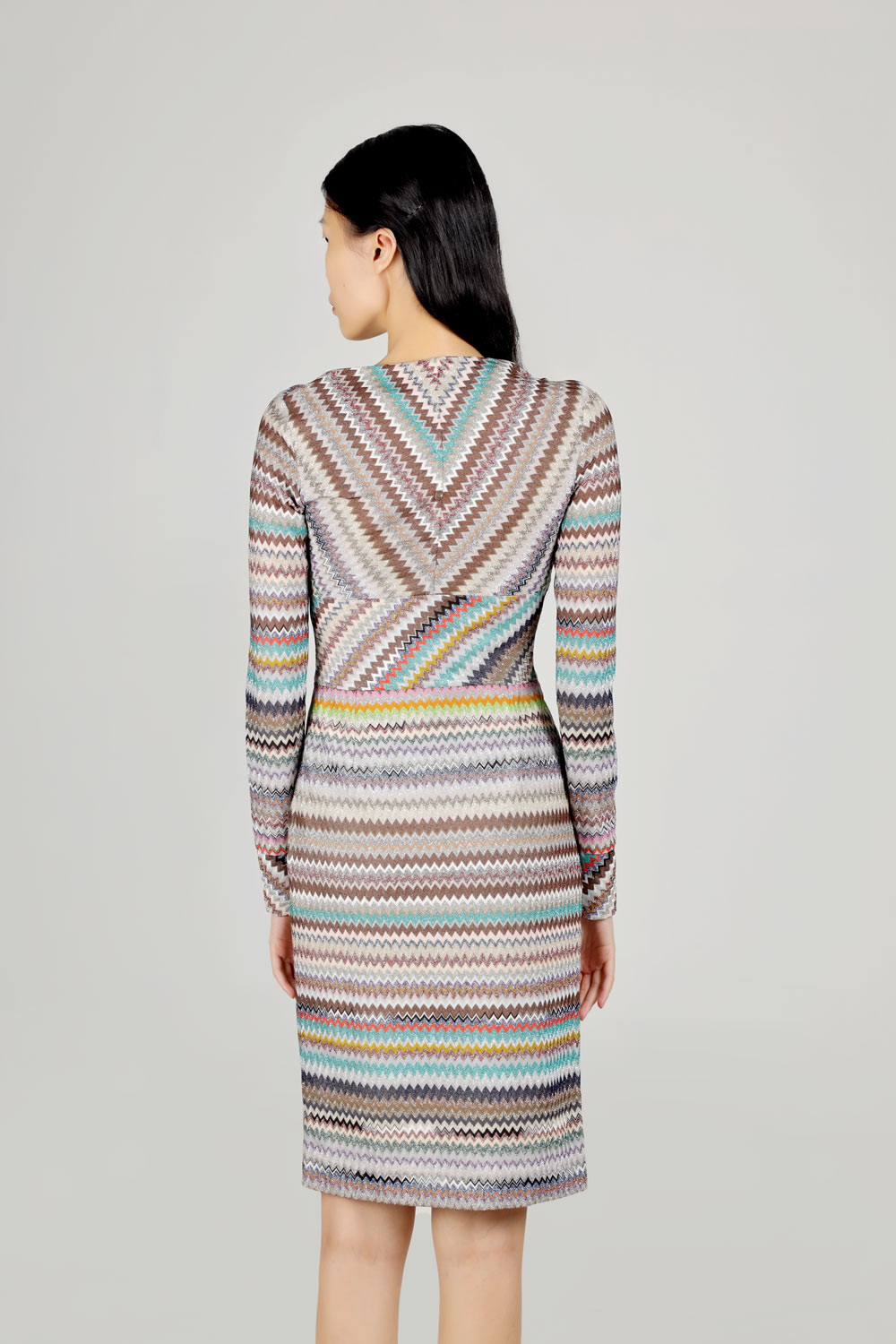 MISSONI Women Zig-Zag Patterns V-Neck Dress in Beige Multicolor Glitter with Long Sleeves 2