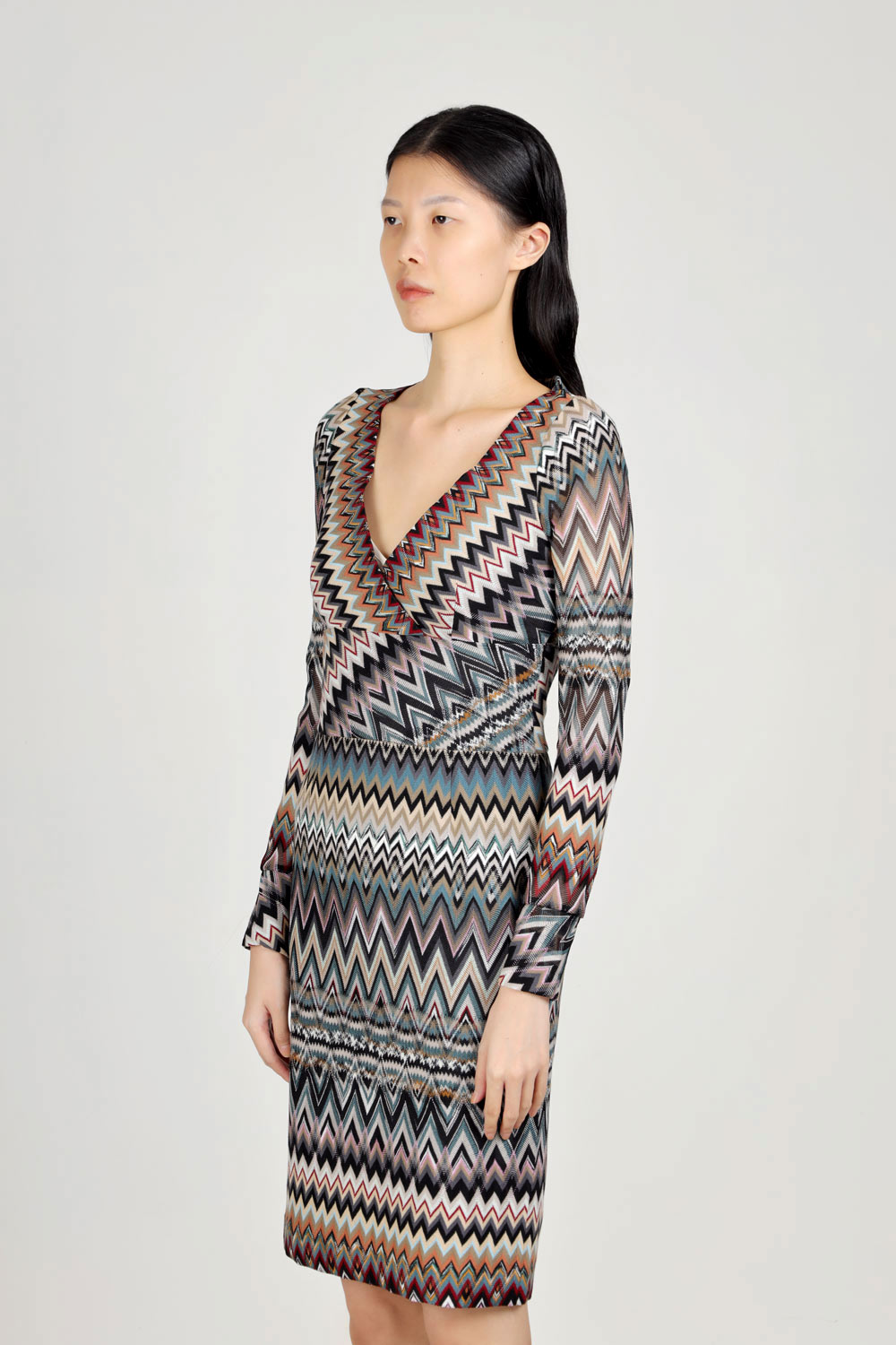 MISSONI Women Zig-Zag Patterns V-Neck Dress in Black Multicolor with Long Sleeves 2