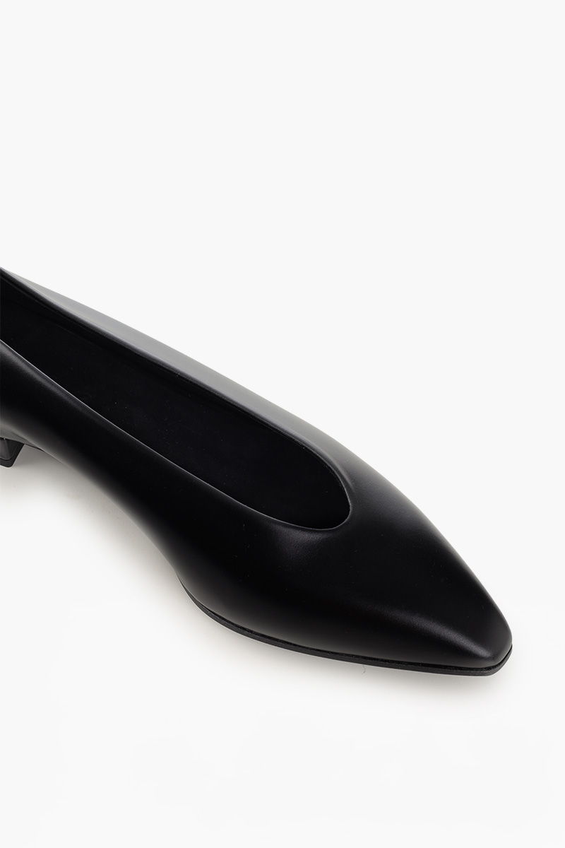 LORO PIANA Rebecca Ballerina 2cm in Black Calfskin 3