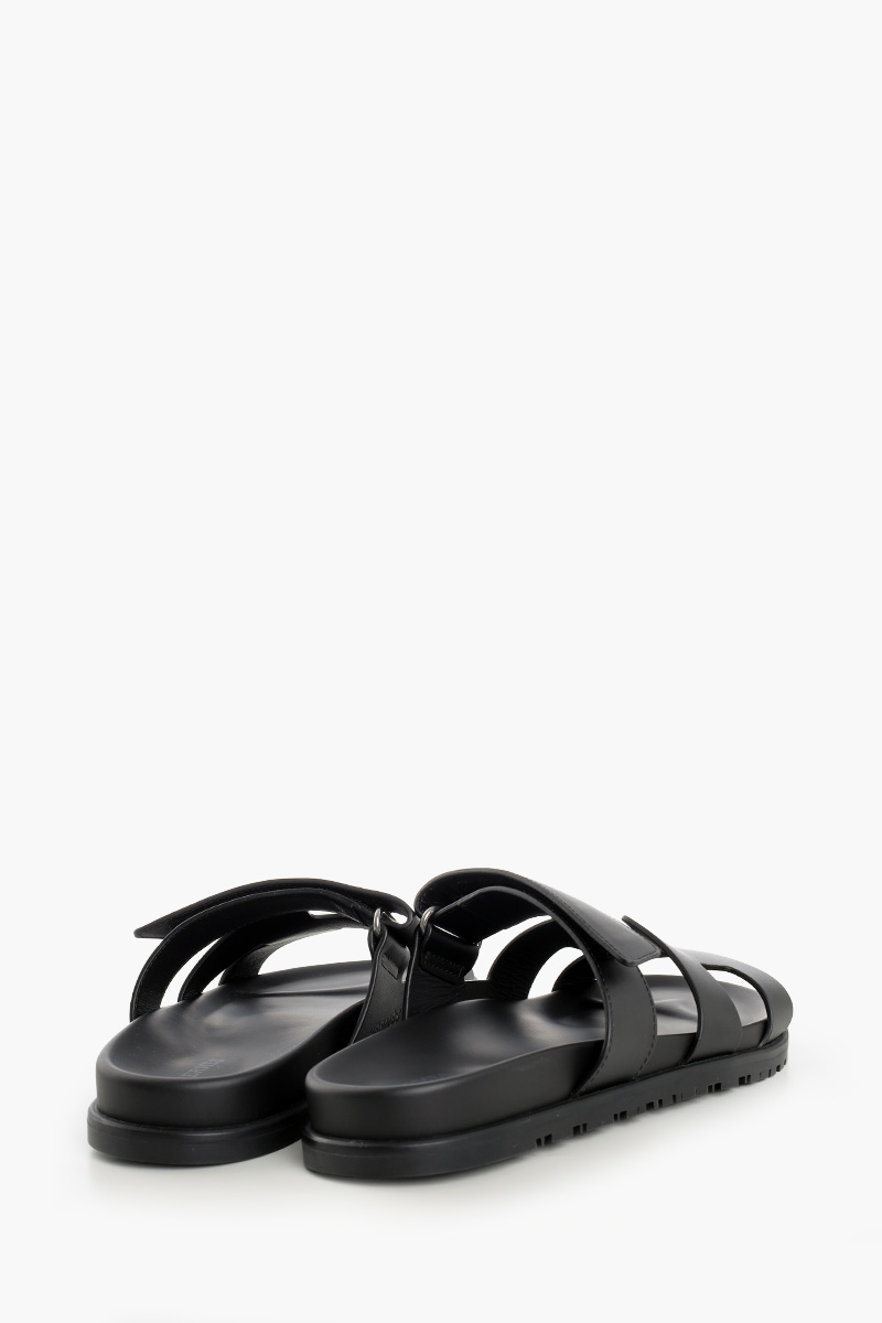 HERMÈS Chypre Sandals in Black Calfskin 1