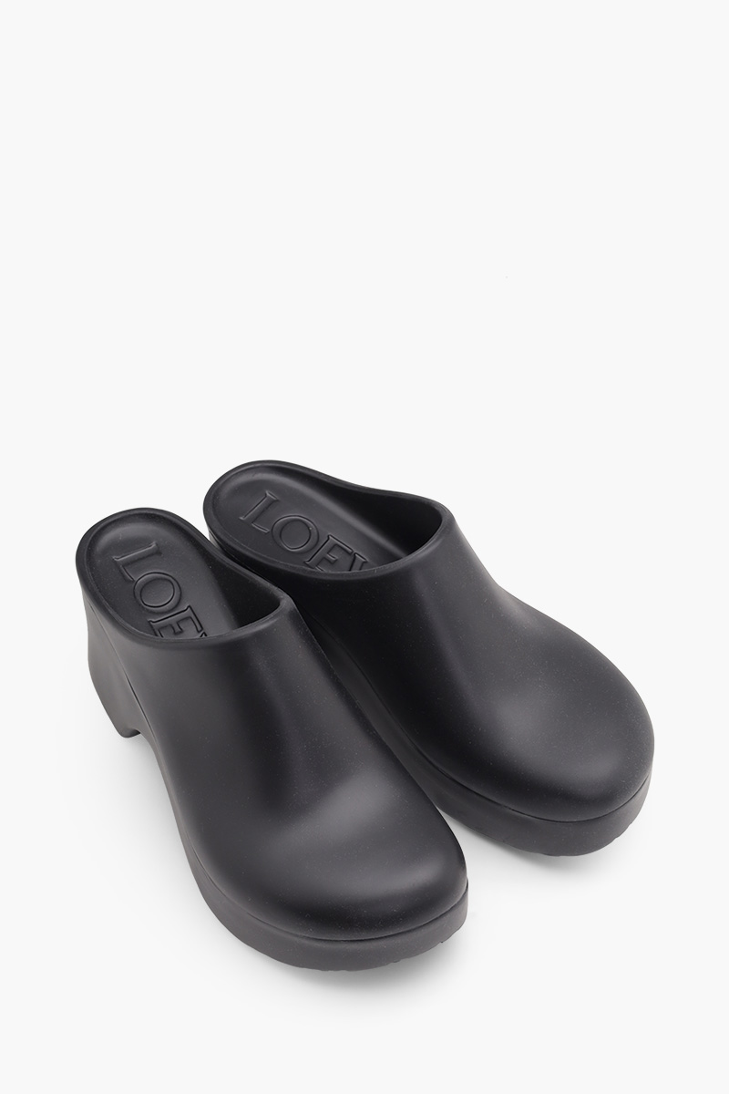 LOEWE Foam Clog 90mm Sandals in Black Light Rubber 1