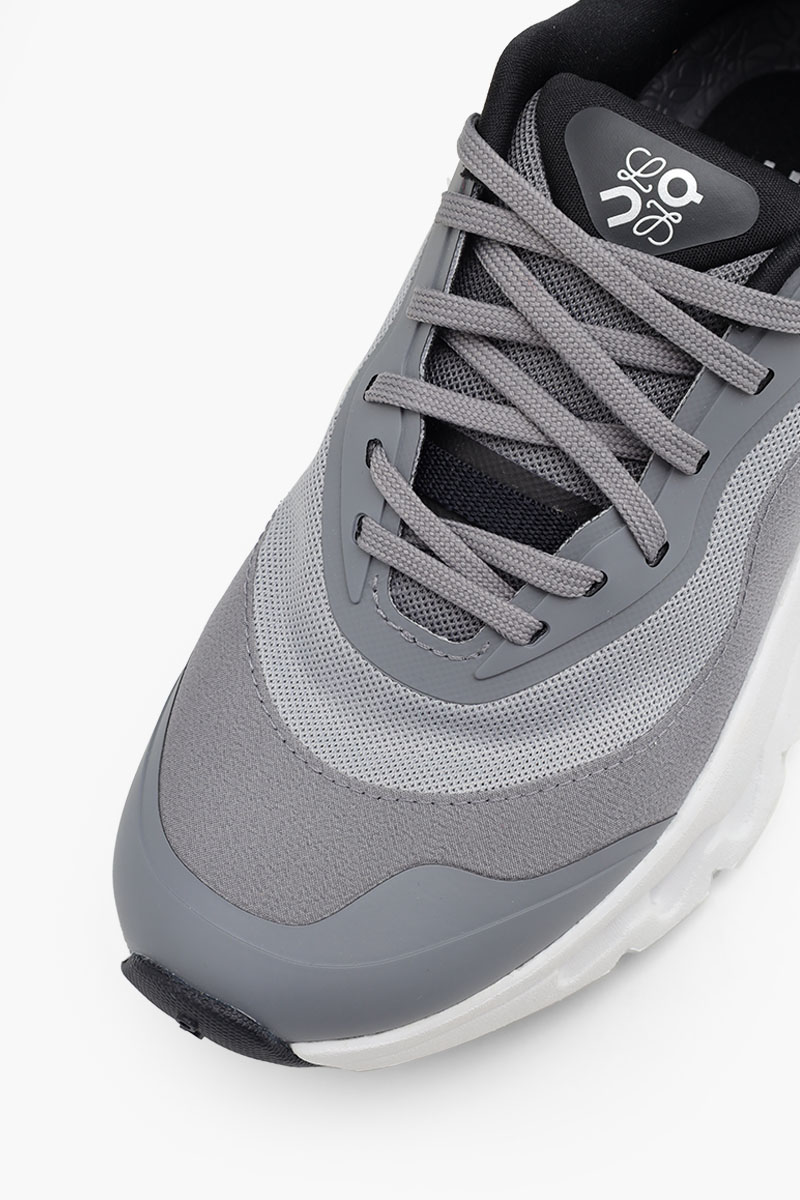 LOEWE X ON RUNNING Women Cloudtilt 2.0 Sneakers in Grey 4