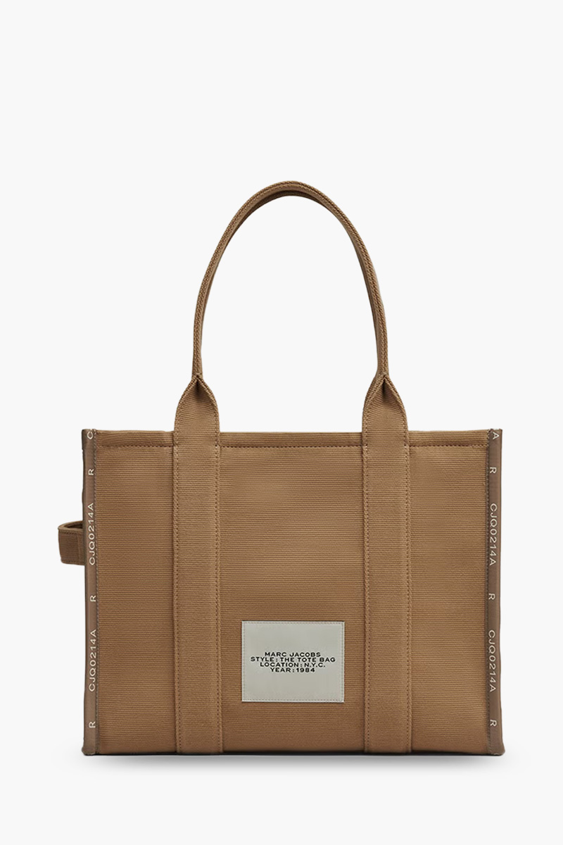 MARC JACOBS The Jacquard Tote Bag in Camel 1