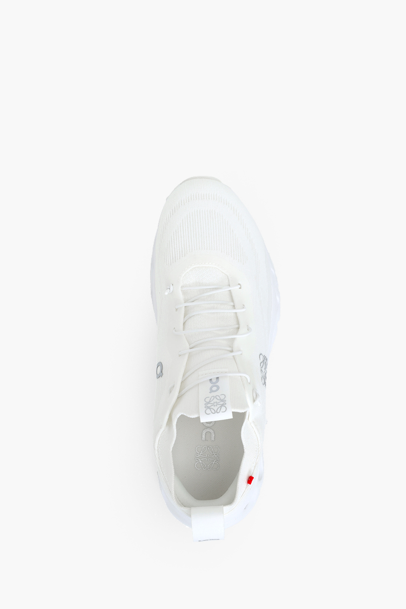 LOEWE x ON RUNNING Men Cloudtilt Sneakers in All White 3