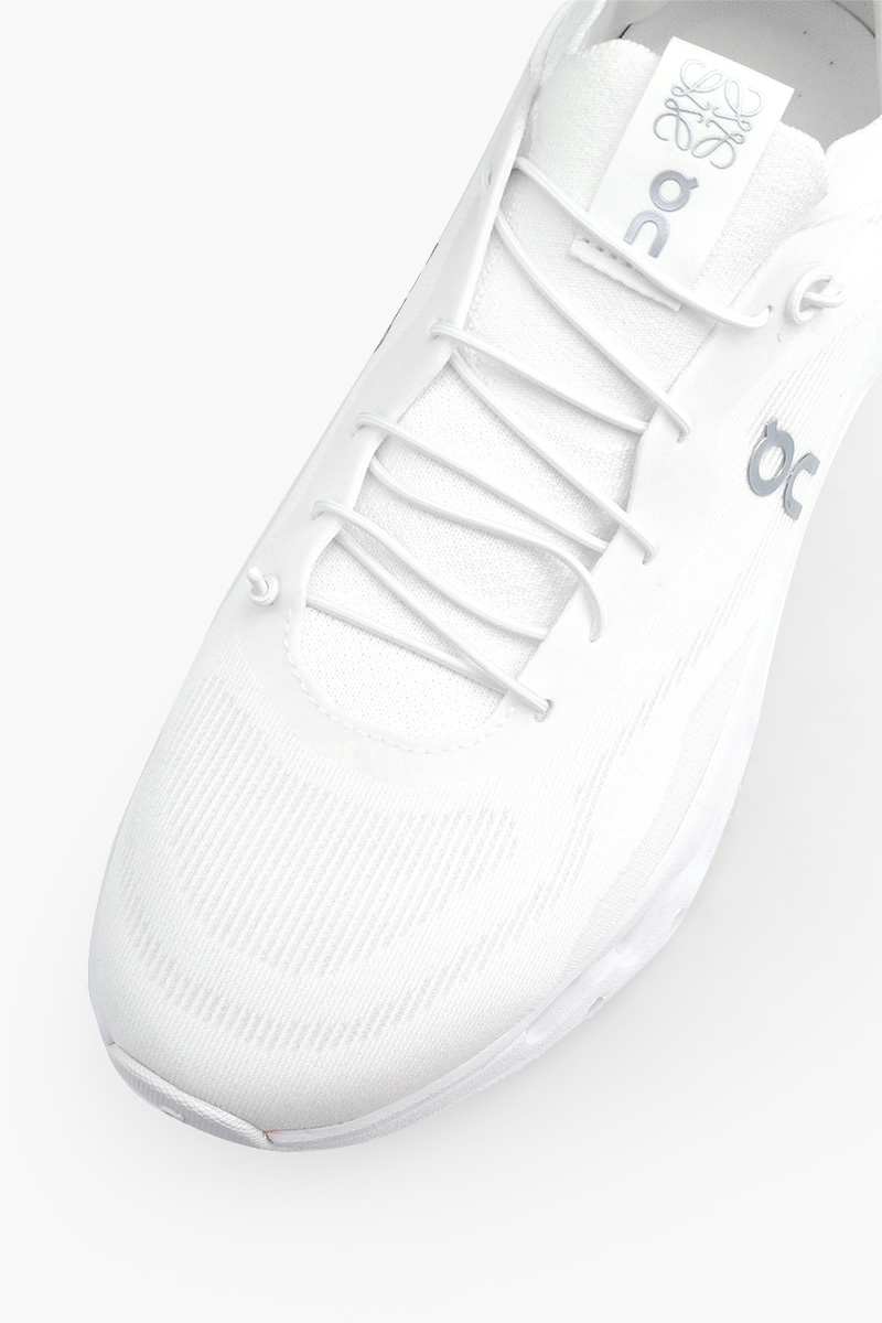 LOEWE x ON RUNNING Men Cloudtilt Sneakers in All White 4