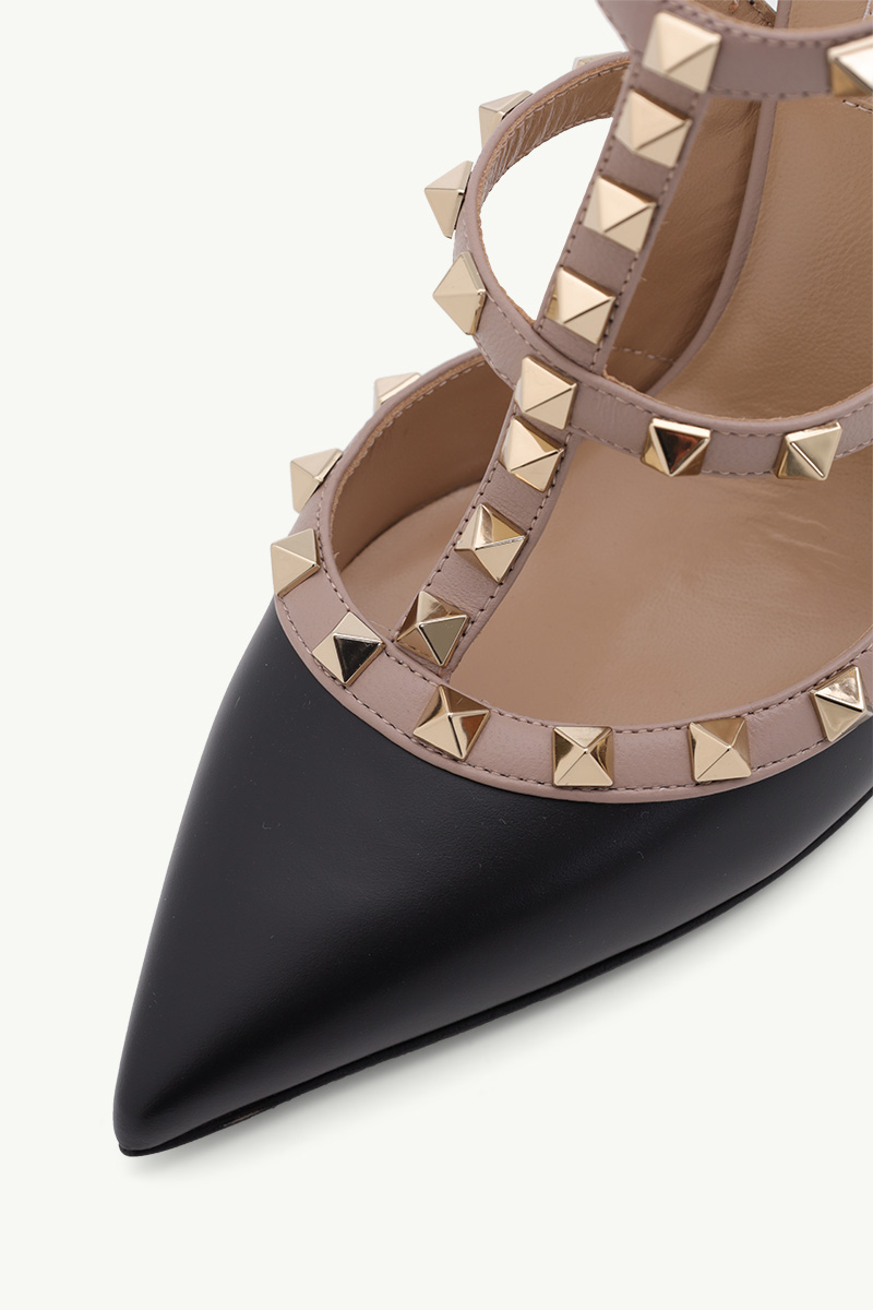 VALENTINO Rockstud Heels 10cm in Black Calf 4