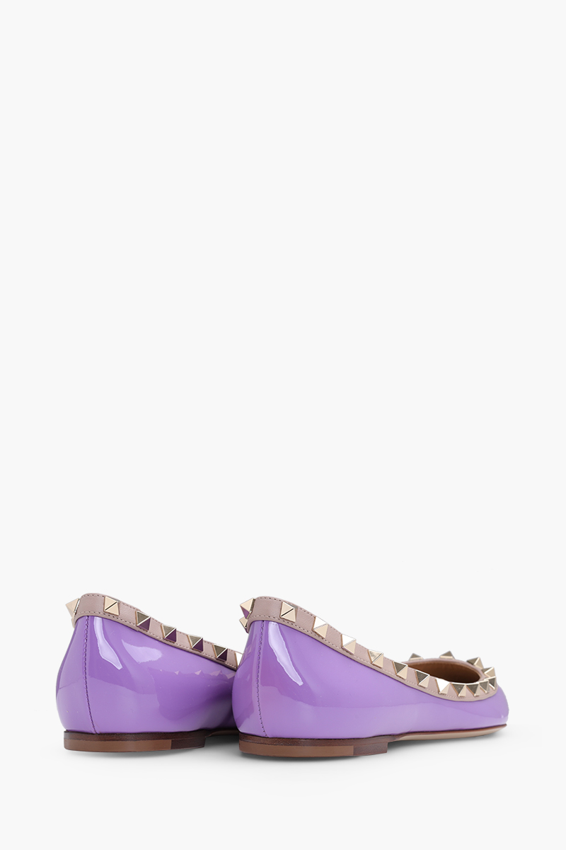 VALENTINO Rockstud Ballerina in Wisteria Patent 2