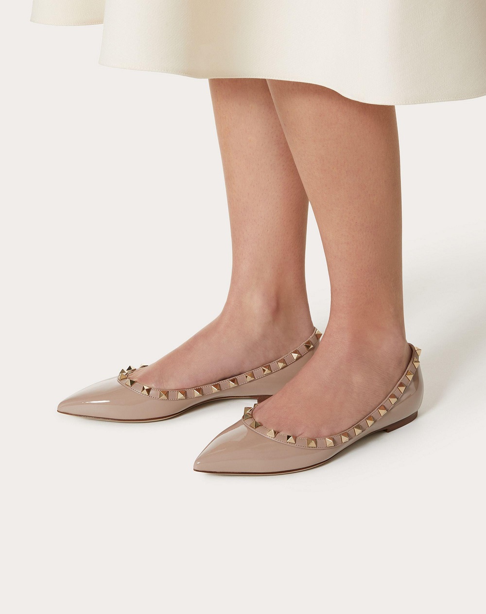 VALENTINO Rockstud Ballerina in Nude Poudre Patent 4