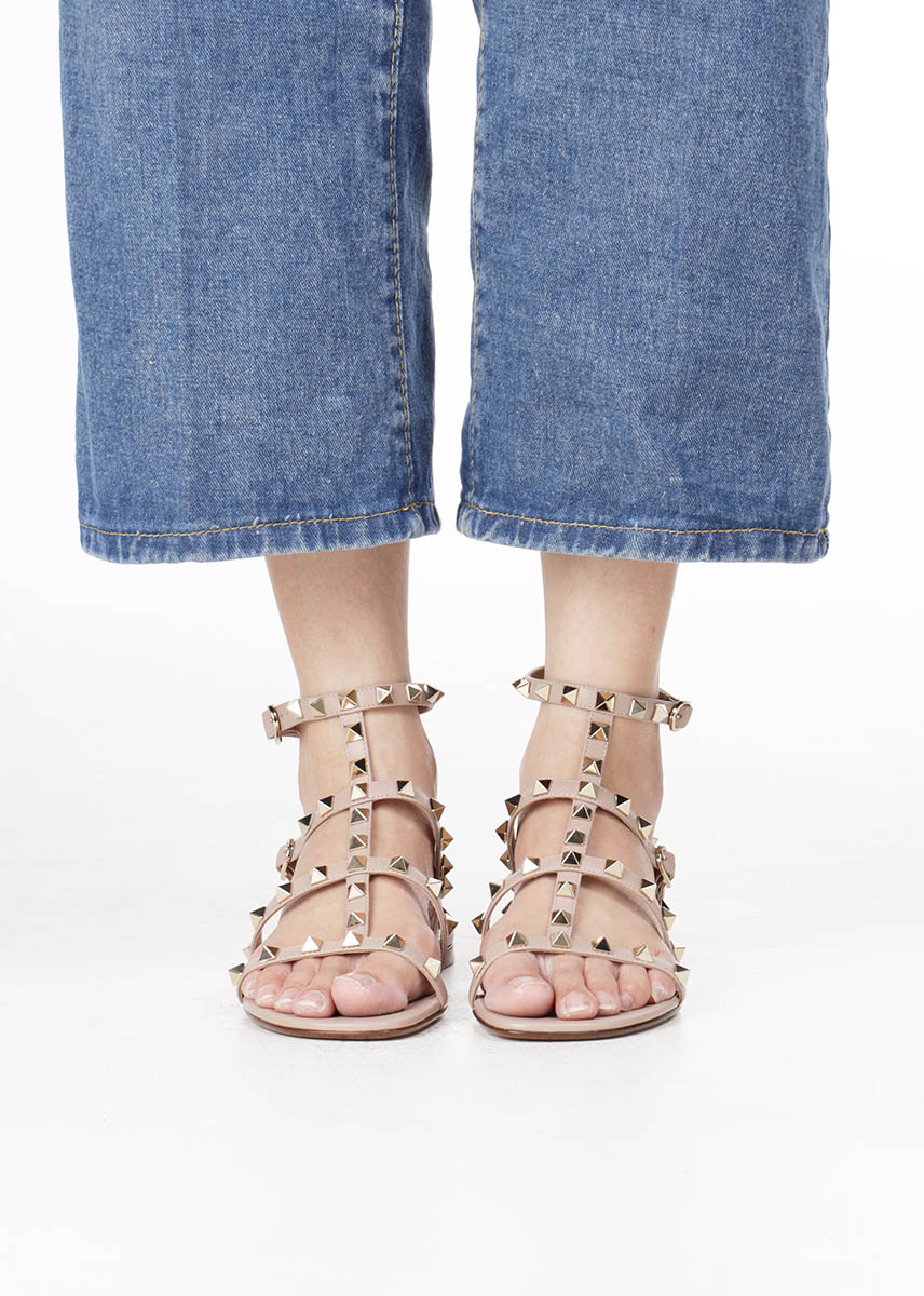 VALENTINO Rockstud Ankle Strap Sandals 5mm in Nude Poudre Calf 4