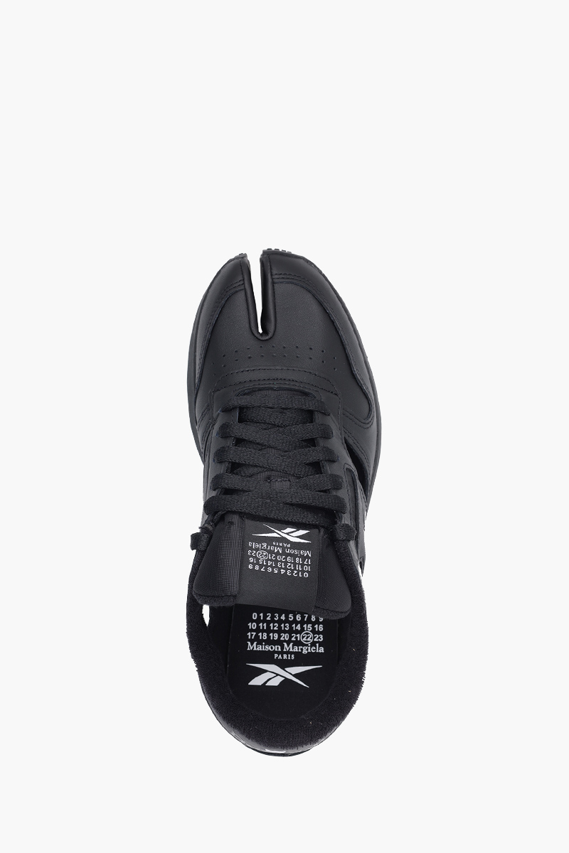 MAISON MARGIELA X REEBOK Men Tabi Sneakers in Black Leather 3