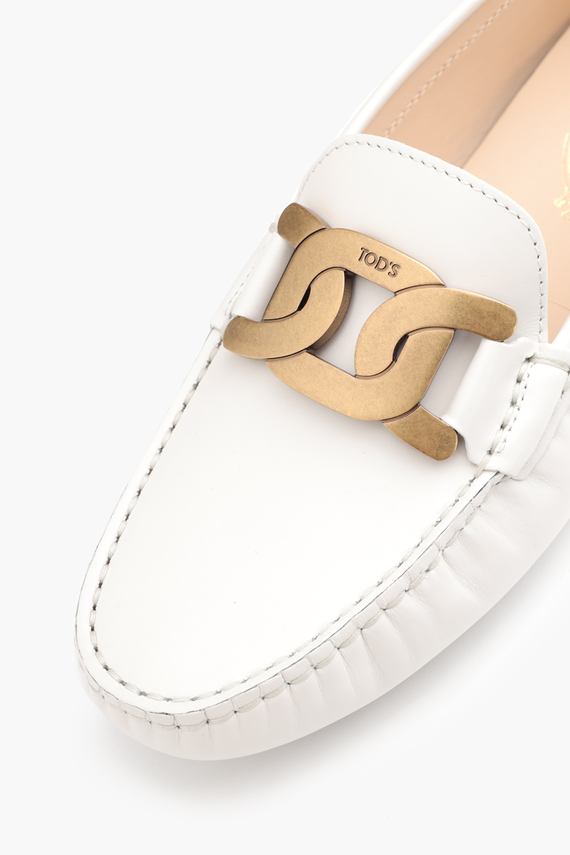 TOD'S Women Kate Gommino Driving Shoes in Off White Leather 4