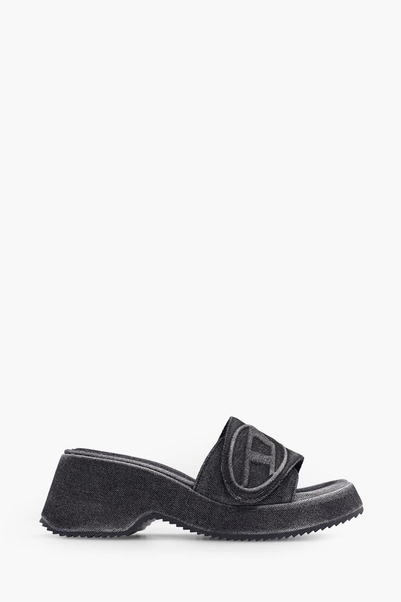 DIESEL SA-OVAL D PF W Sandals in Black Cotton Denim 0