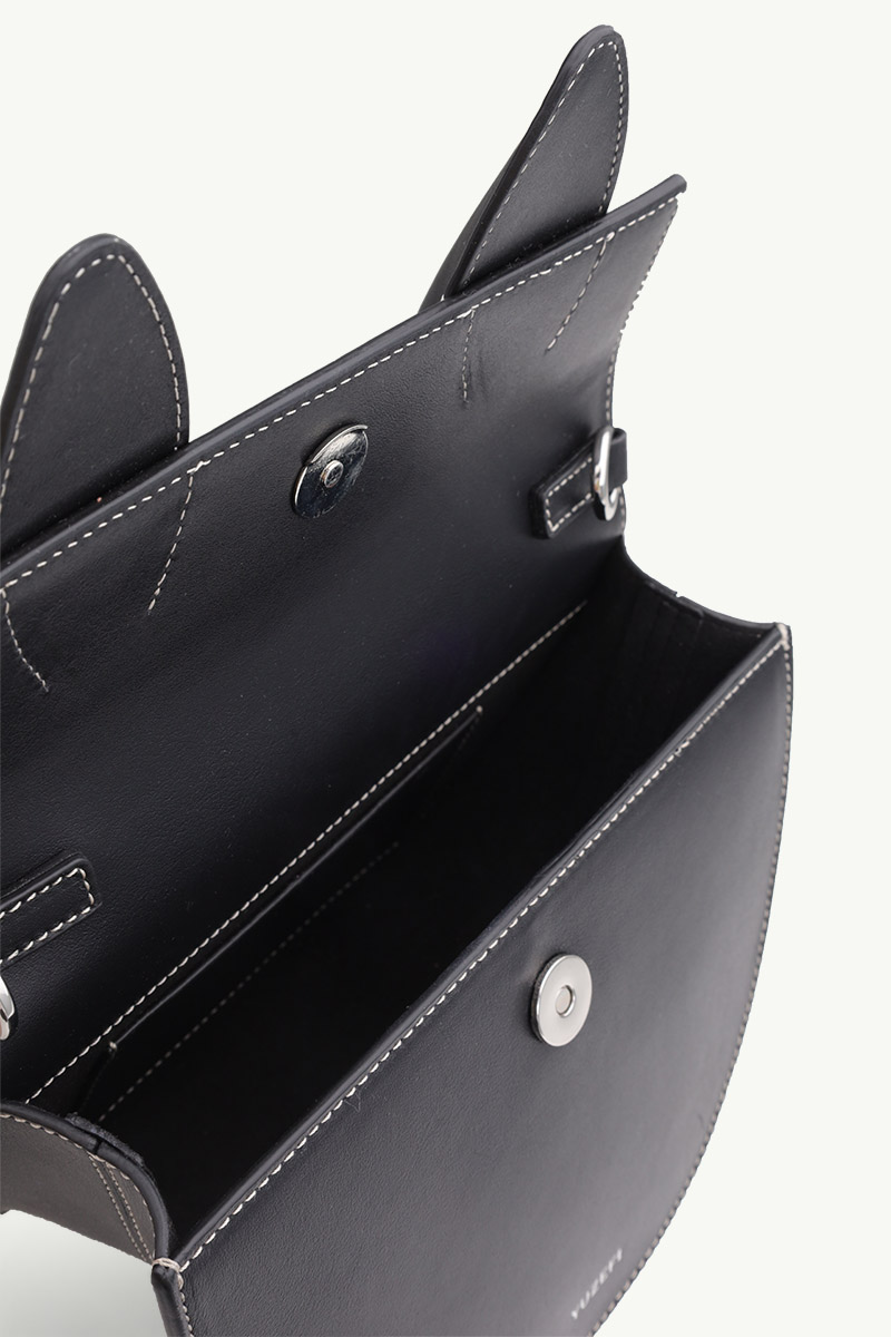 YUZEFI Pretzel Twisted Top Handle Bag in Black with Removable Strap 3